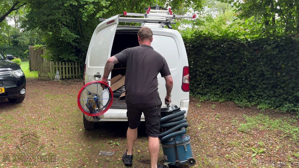 Schoorsteen onderhoud Geldrop ladder bus Schoorsteen onderhoud Geldrop ladder bus